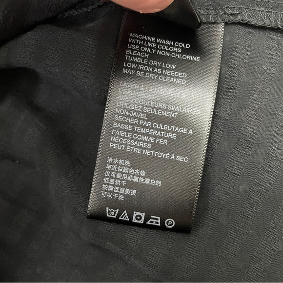 Urban Outfitters Jesse
Halter - Picture 11 of 11